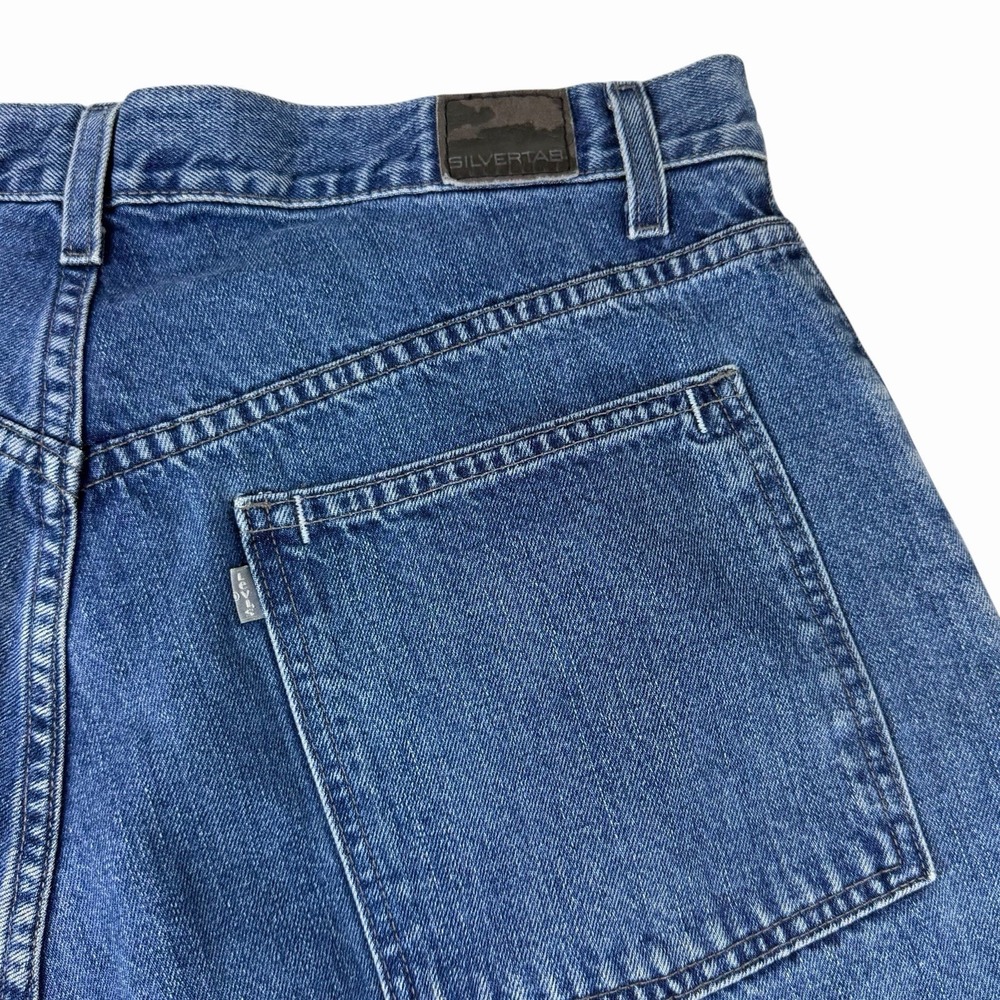 VTG Levi's Silvertab Women's Shorts Sz 34 (33) Blue Jean Cutoff Loose‎ Y2K Jorts
